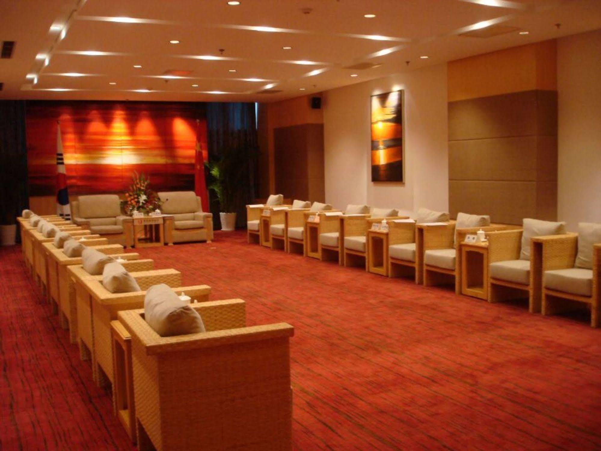 เว้ยไห่ ไฮเย่ว เจียงกุย โฮเต็ล Hotel เวยไห่ ภายนอก รูปภาพ