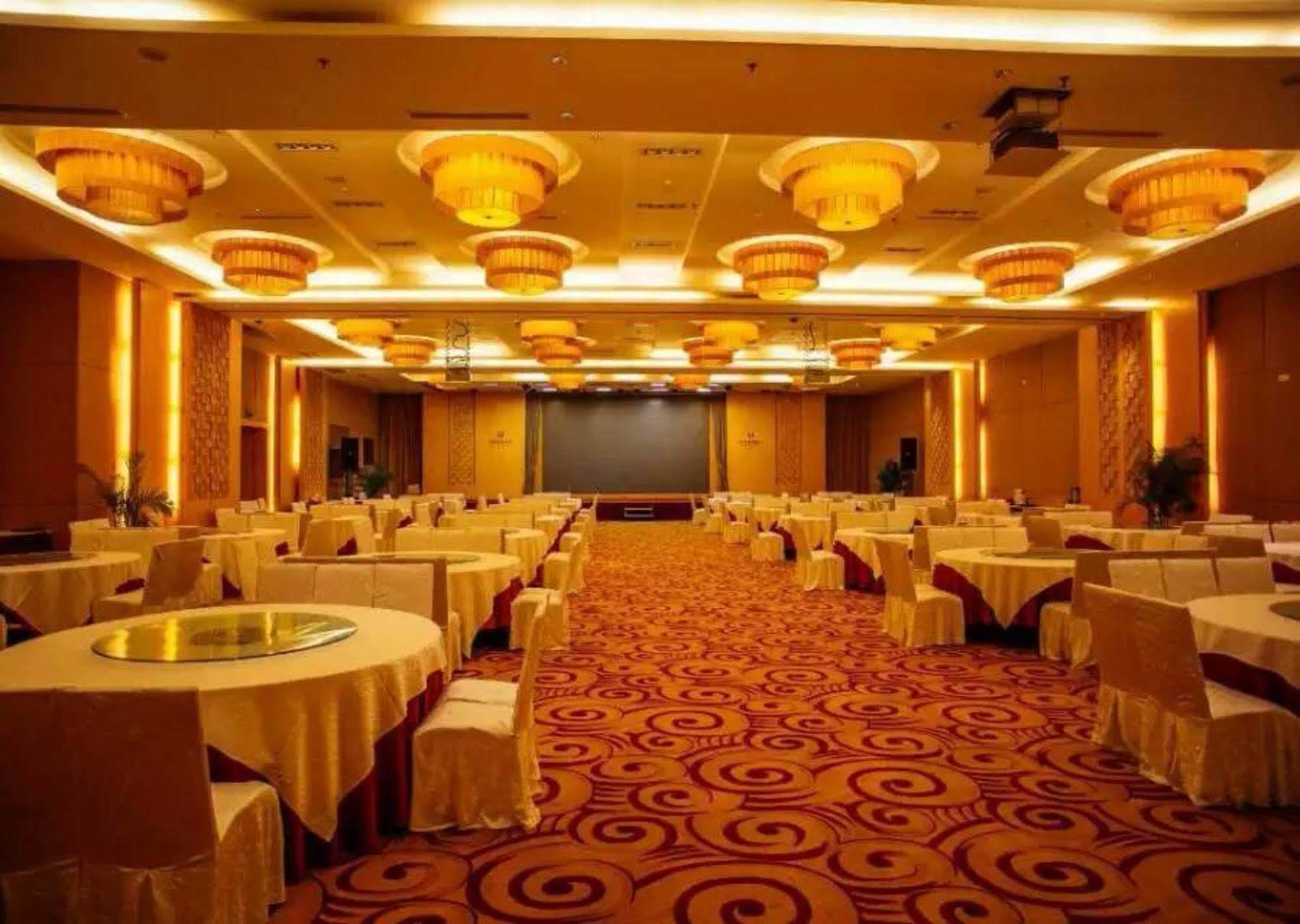 เว้ยไห่ ไฮเย่ว เจียงกุย โฮเต็ล Hotel เวยไห่ ภายนอก รูปภาพ